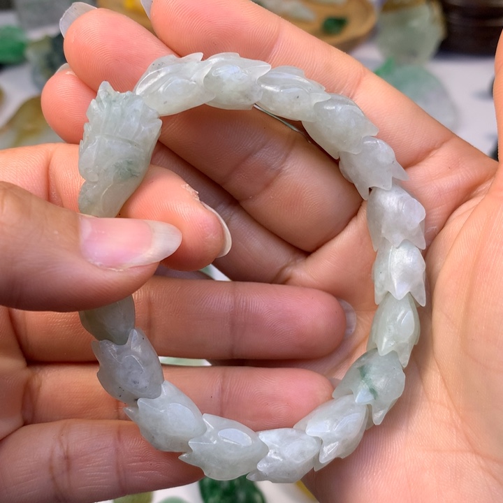 定制翡翠未镶嵌翡翠