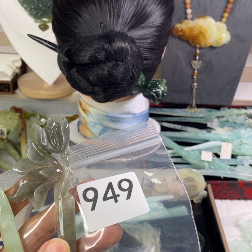 【闪购商品】岫玉发饰合金静****舒