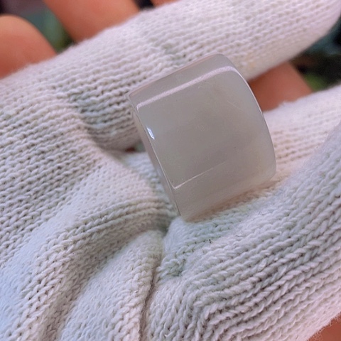 和田玉（白玉）挂件未镶嵌