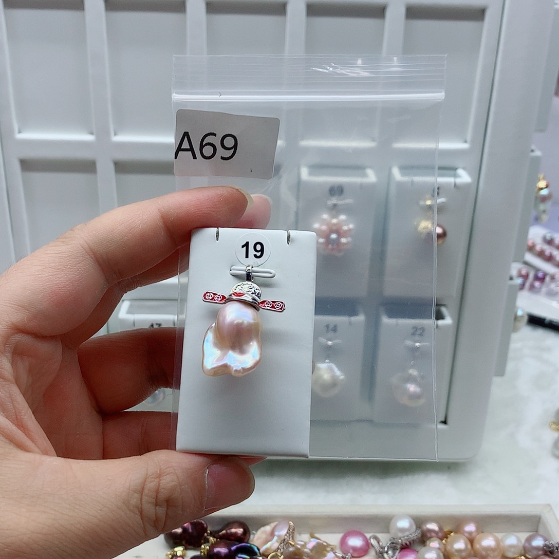 淡水珍珠吊坠(不含链)合金