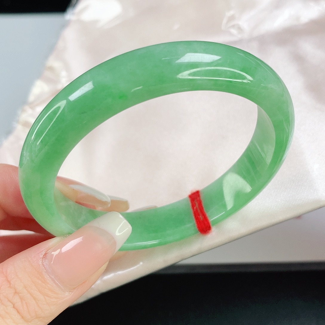 翡翠手镯未镶嵌1831翡翠