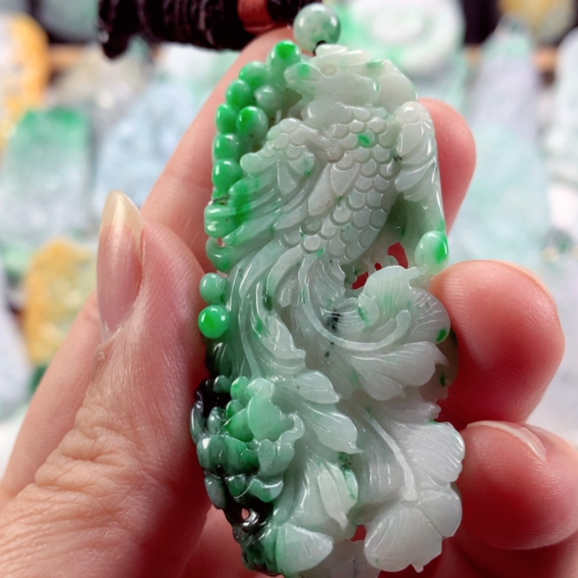 【闪购商品】翡翠吊坠(不含链)未镶嵌