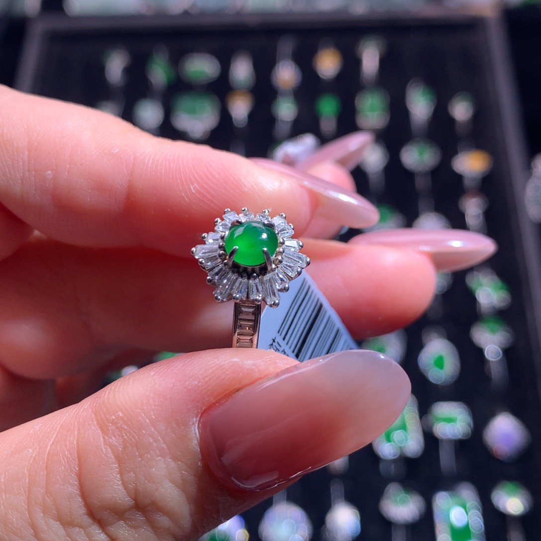 【闪购商品】银S925镶嵌戒指翡翠天然翡翠