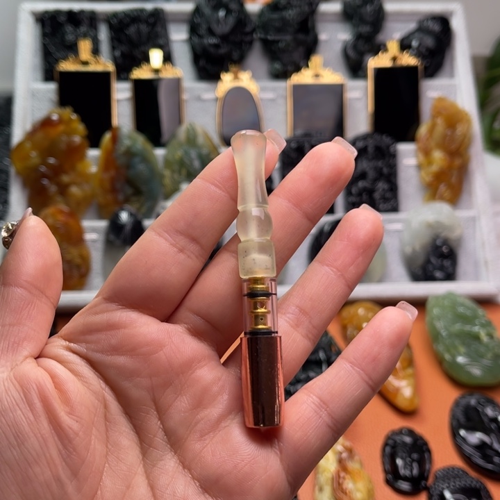 蛇纹石玉颈饰未镶嵌9***丫