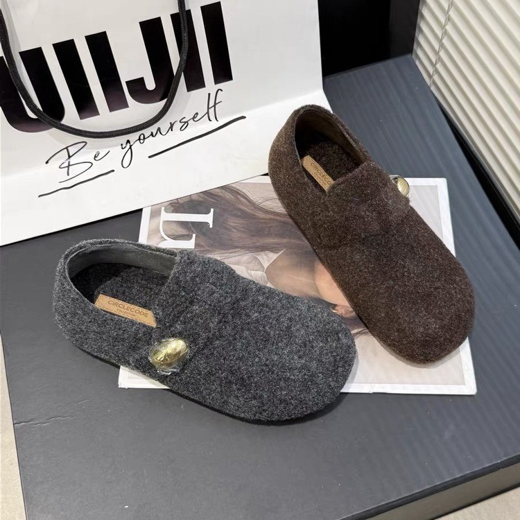 一脚蹬极简风罗马元素圆头豆豆鞋百搭网红休闲加绒时尚软底外穿