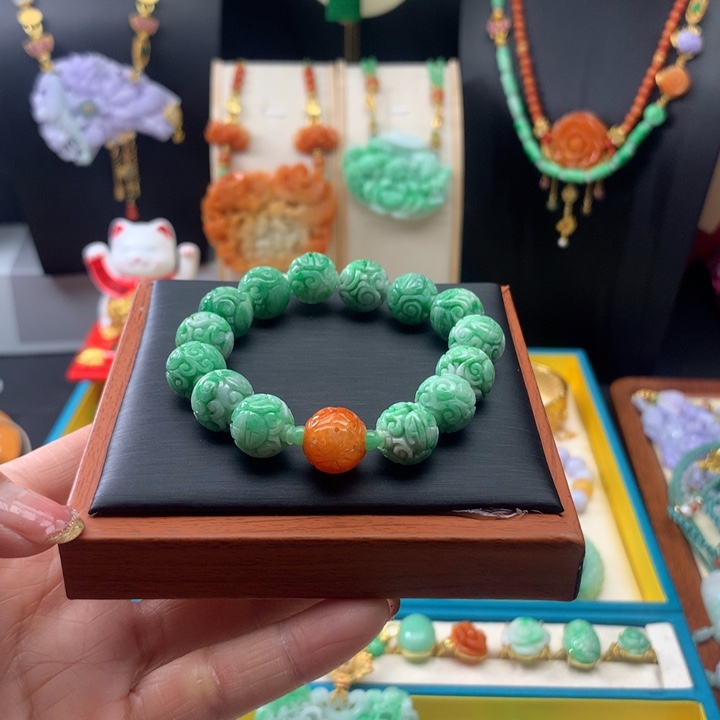 翡翠手链未镶嵌翡翠手串