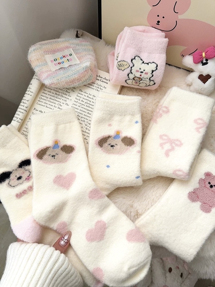 【冬日限定组合袜】秋冬款毛绒可爱小狗系列加厚保暖百搭袜子学生