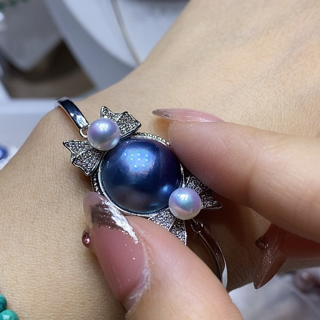 淡水珍珠耳钉未镶嵌