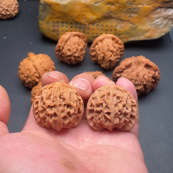 辞***产核桃苹果园36➕尺寸