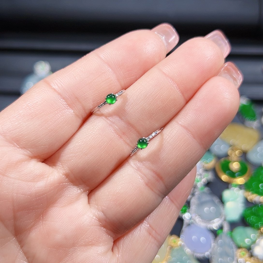 翡翠耳饰18K金镶嵌耳包