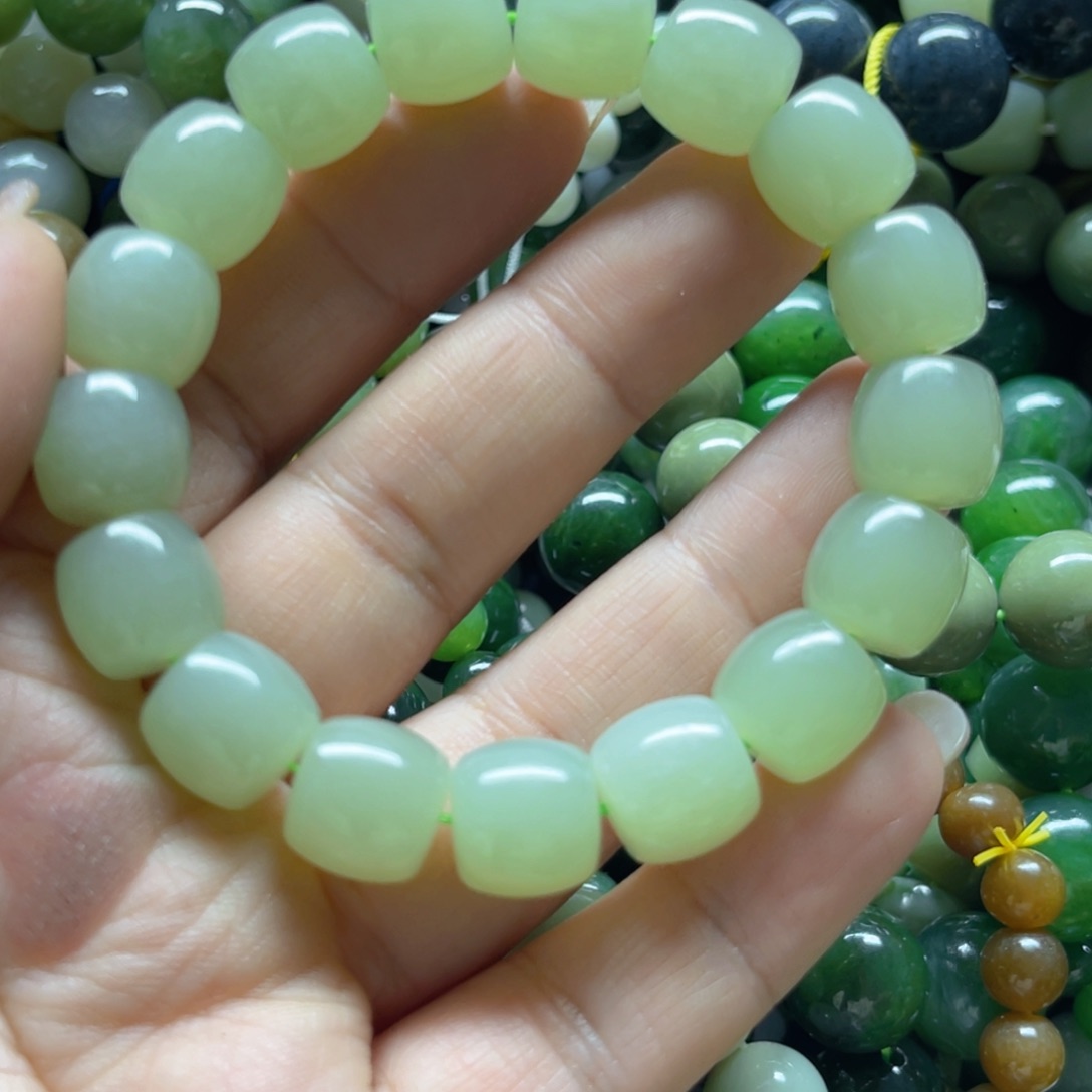 和田玉手链未镶嵌