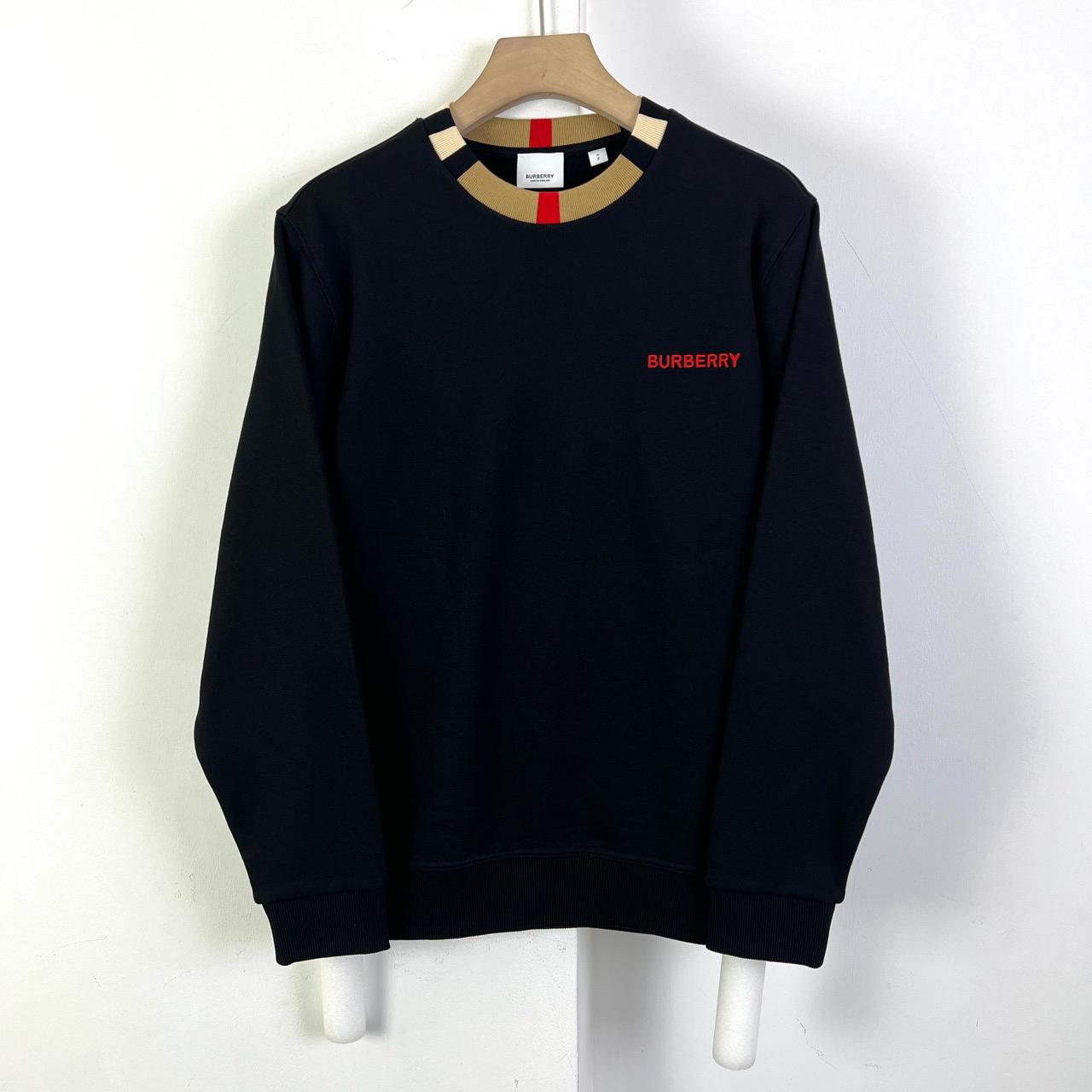 99新 BURBERRY/博柏利 S码/拼色圆领logo刺绣卫衣/06461