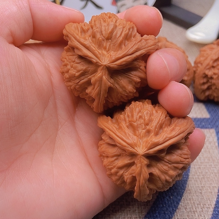 吊坠文玩核桃拉**昂三棱