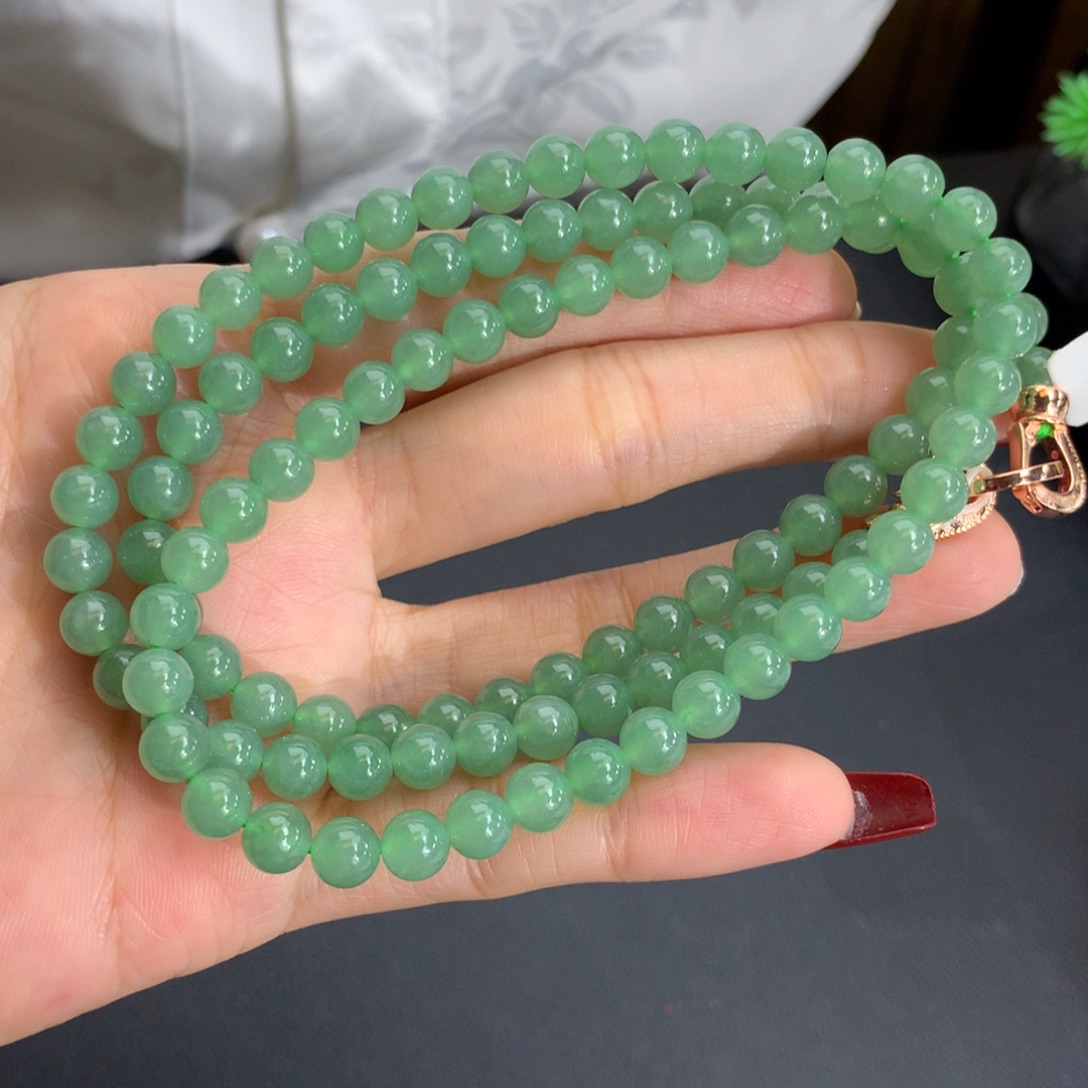 翡翠未镶嵌手串卡6胶润湖水绿项链