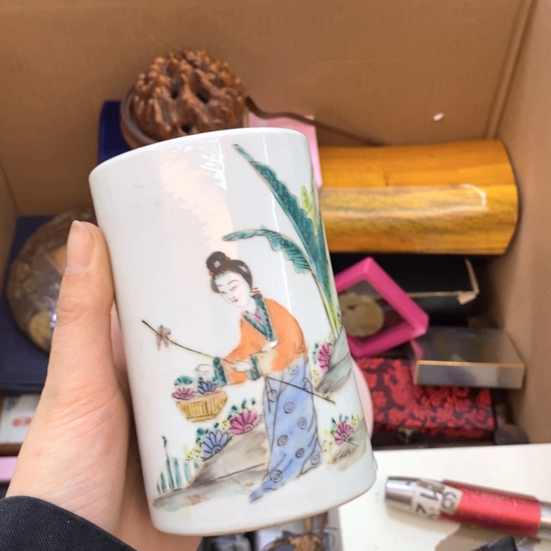瓷片不会哈哈哈哈哈哈