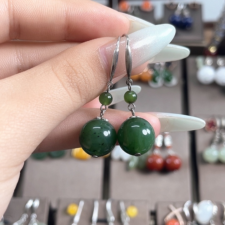 和田玉银S925镶嵌耳饰12左右