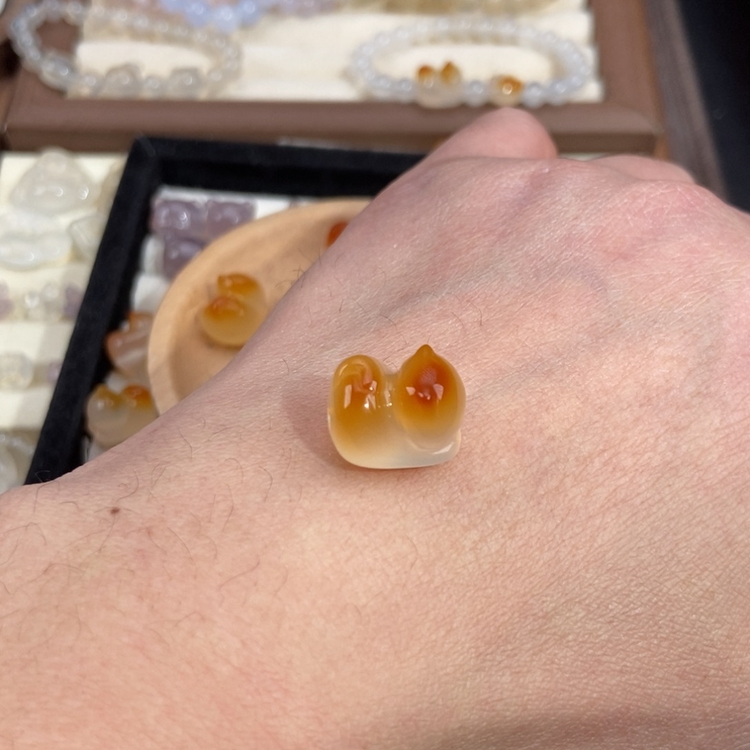 香****玛瑙/玉髓未镶嵌手链香香