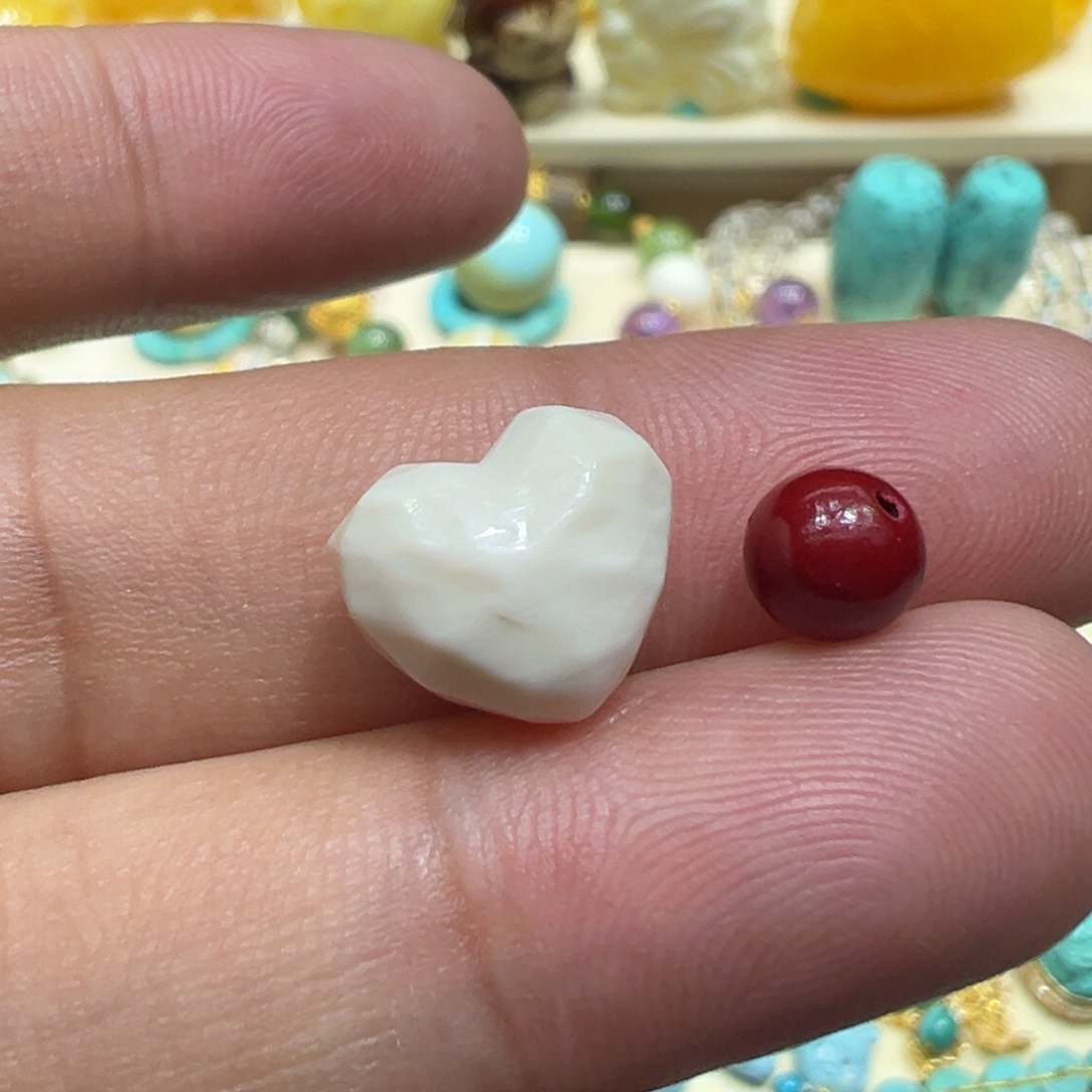 南红玛瑙未镶嵌颈饰
