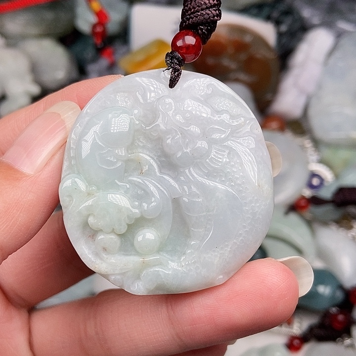 颈饰未镶嵌翡翠翡翠