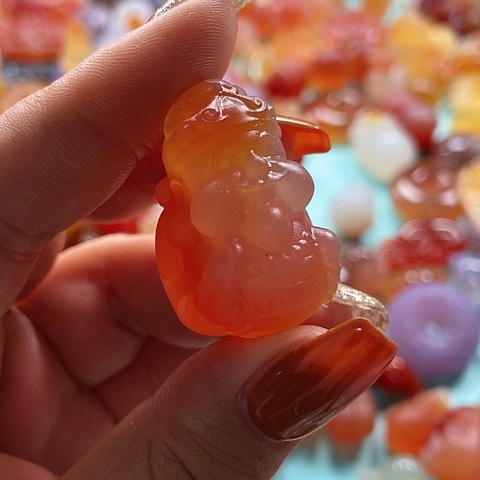 未镶嵌颈饰玛瑙/玉髓火*人