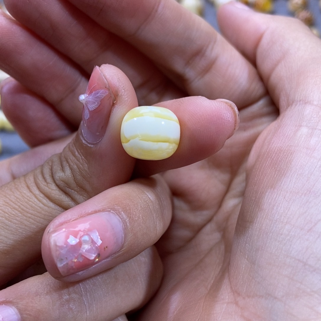 琥珀珠宝奇石未镶嵌O****l