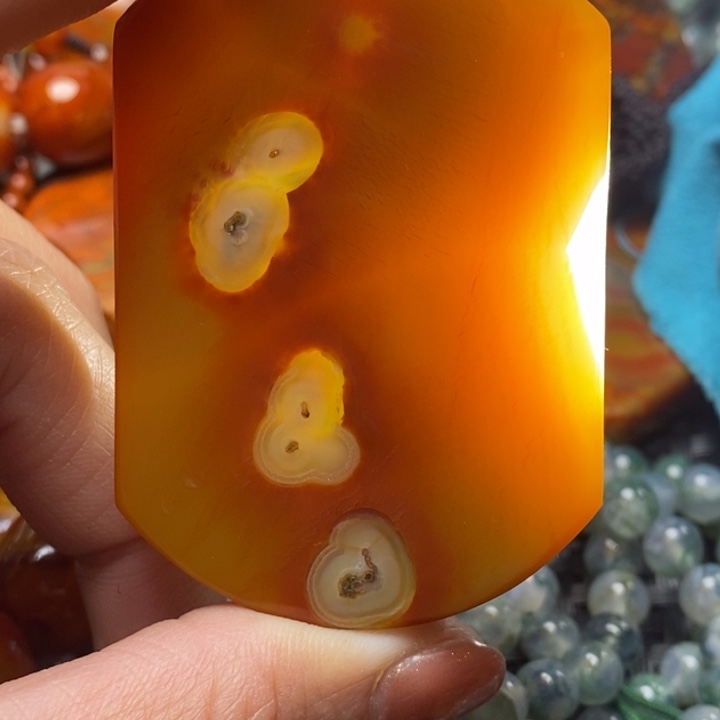 玛瑙/玉髓颈饰未镶嵌温***。