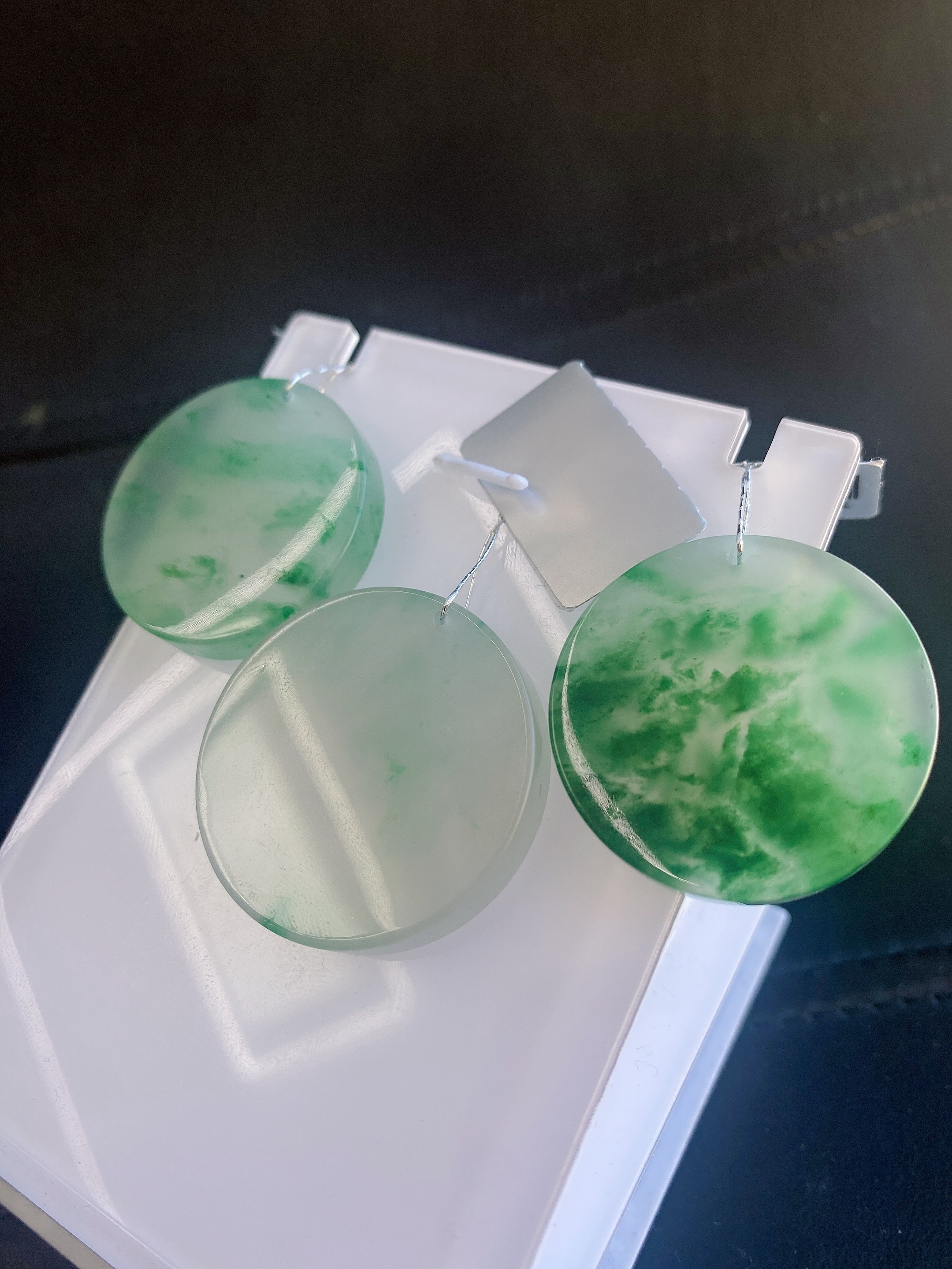 非洲翠冰飘花平安无事牌吊坠一枚(多样性发其一)