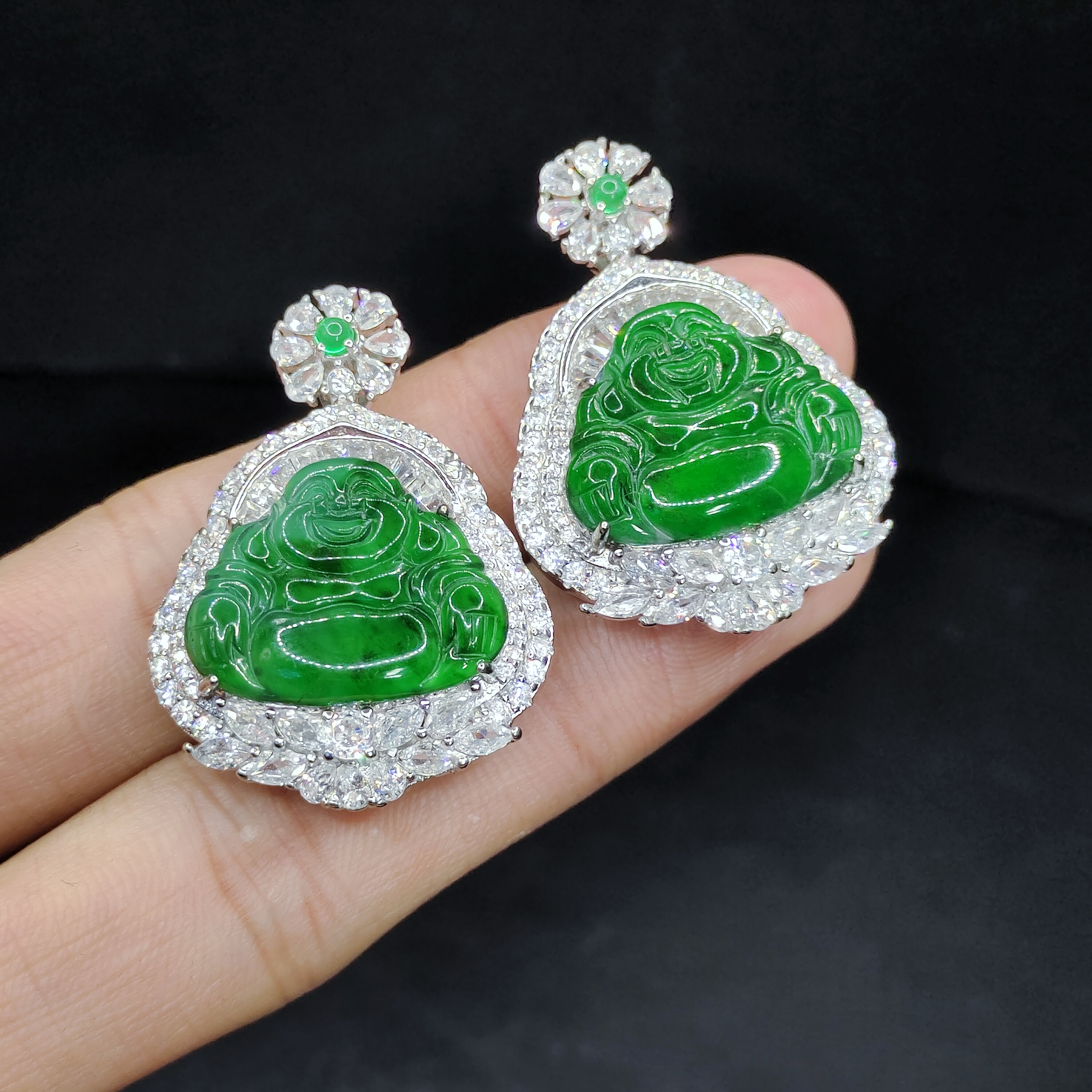 【老三珠宝】翡翠佛公吊坠赠链H23【多样性发其一】约15-19mm