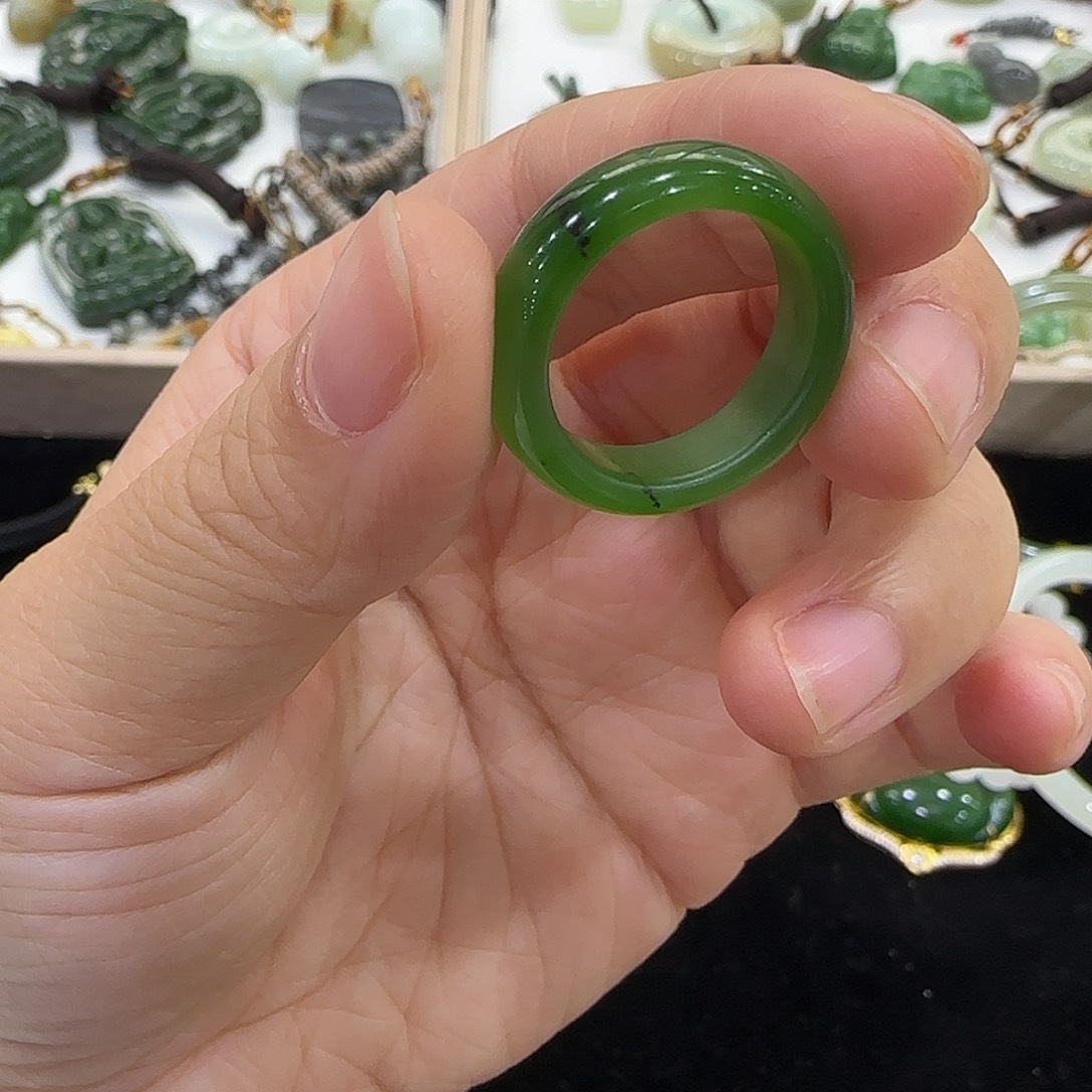 和田玉戒指未镶嵌16.7