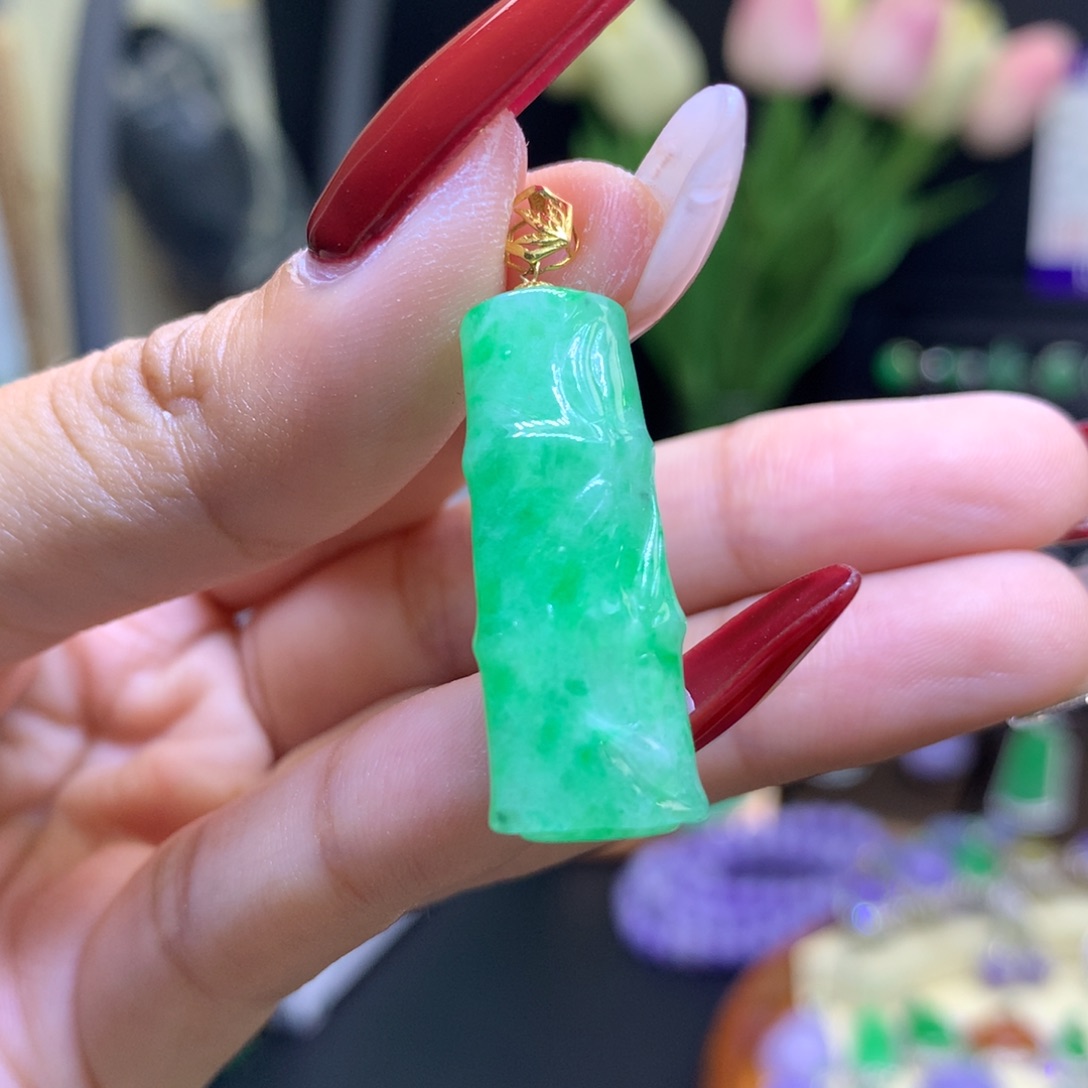 翡翠颈饰18K金镶嵌天然