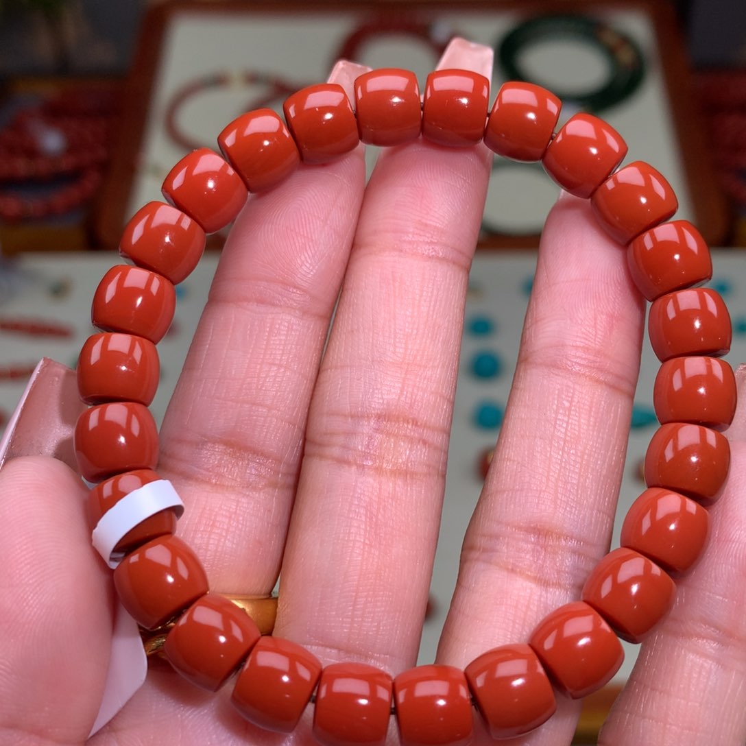 南红玛瑙颈饰未镶嵌