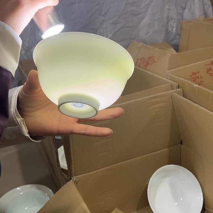 瓷片云白4.75英寸米饭碗六个微瑕包邮