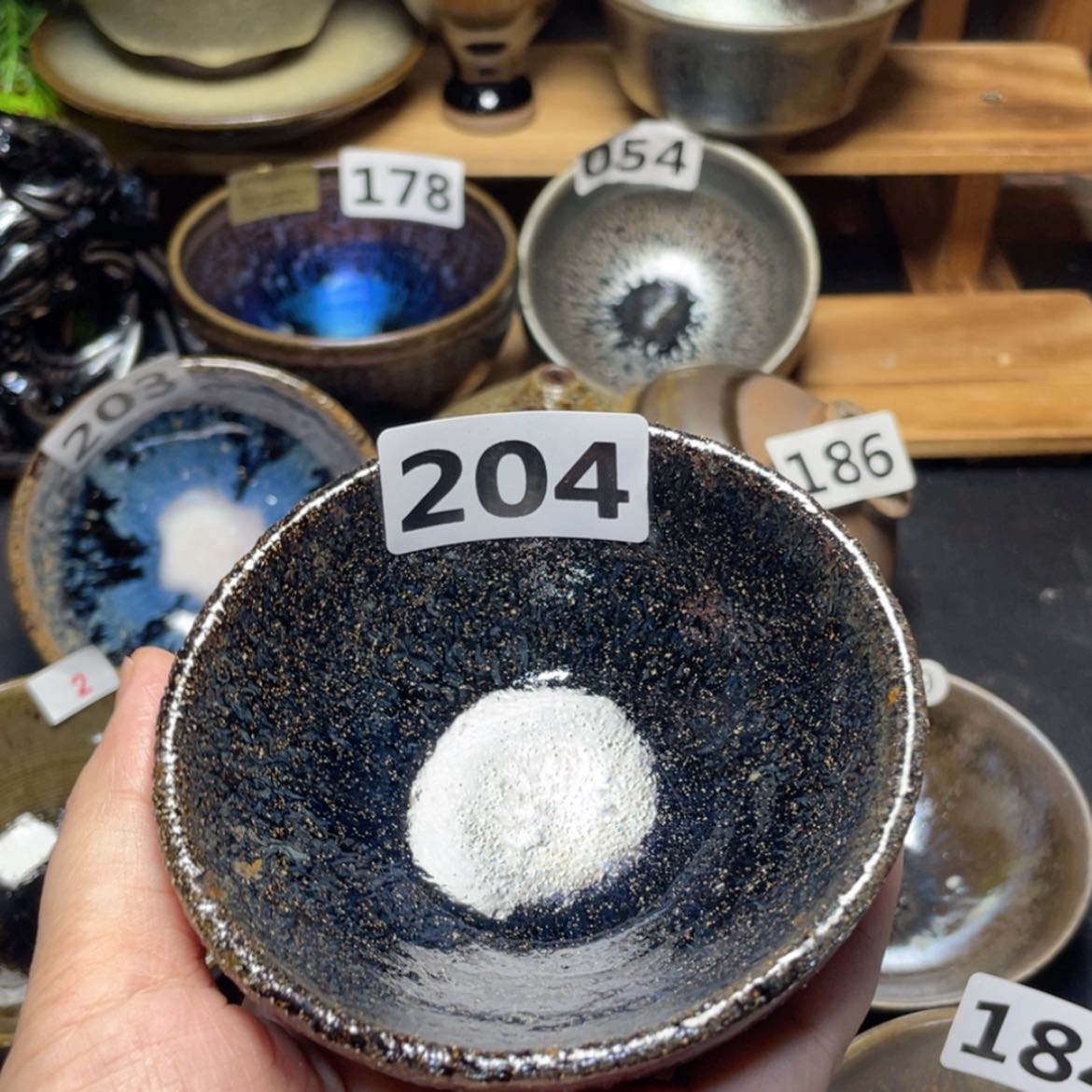 【闪购商品】茶盏天**心204。                