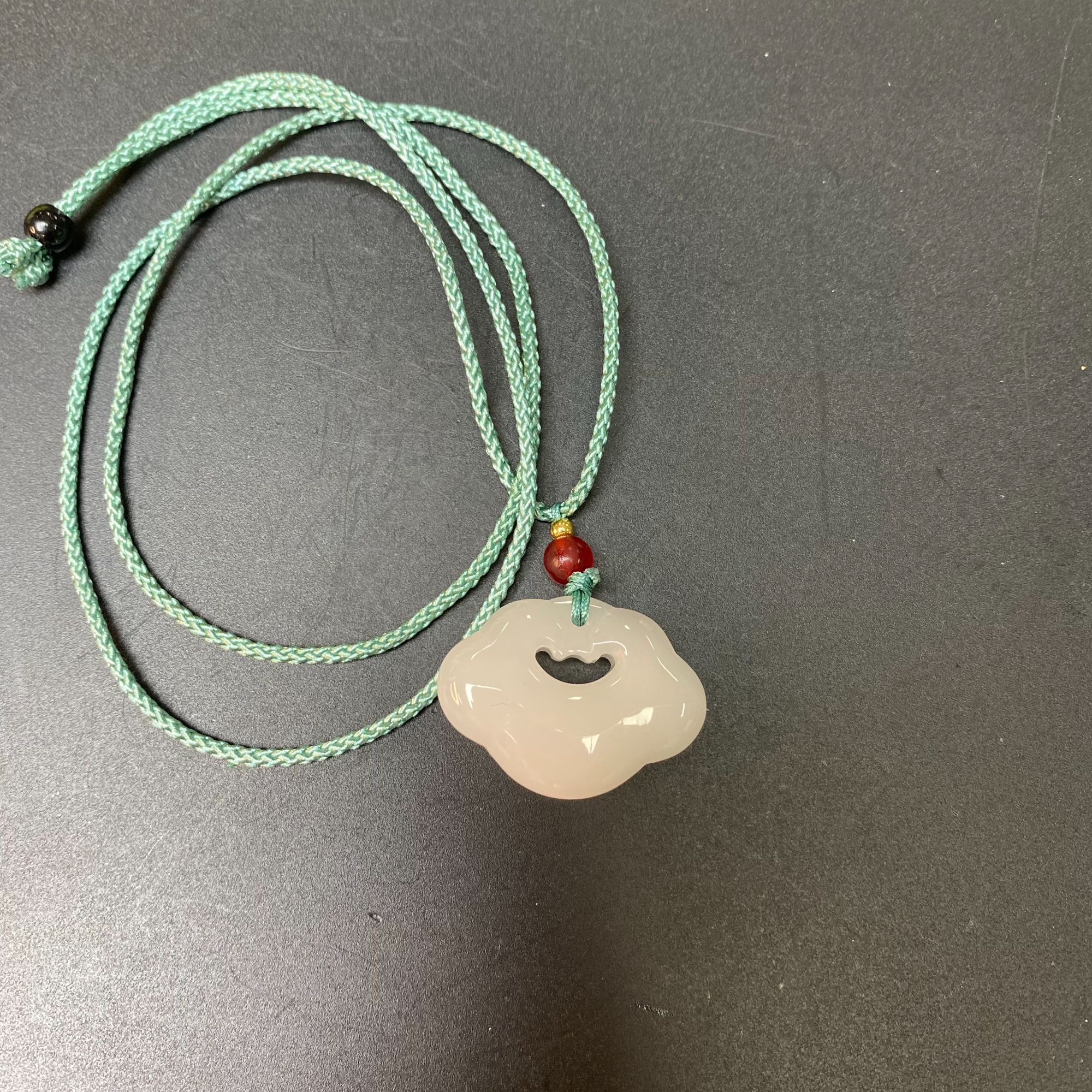 hty挂坠 pak 白 涵哲堂高端精选