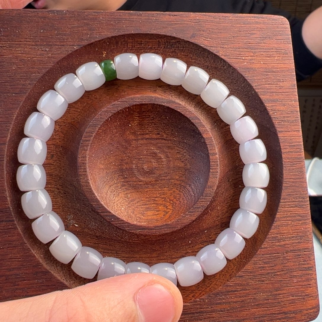 J***y和田玉未镶嵌手链