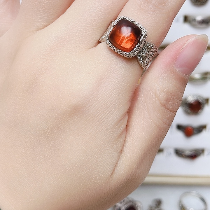 血珀银S925镶嵌戒指