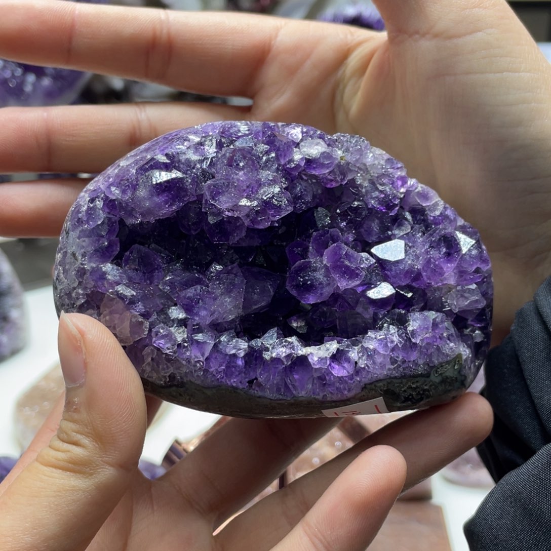 紫晶大型摆件（非配饰）未镶嵌