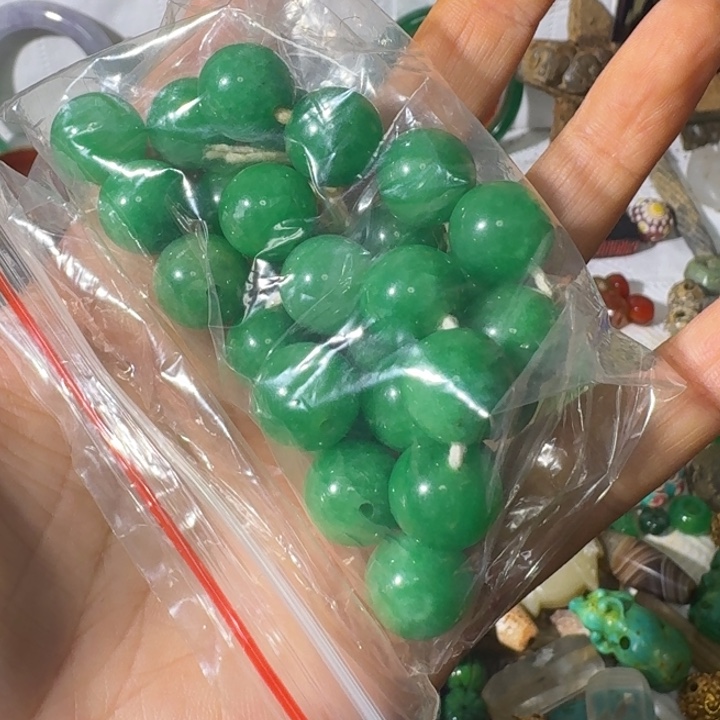 俊***漂玛瑙/玉髓合金颈饰