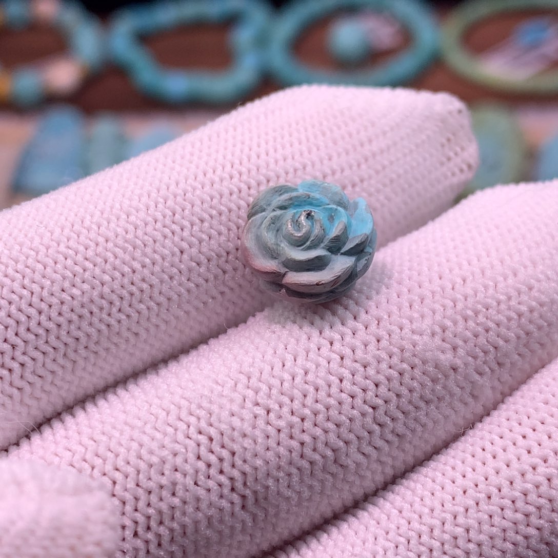 绿松石珠宝奇石未镶嵌蔷薇花