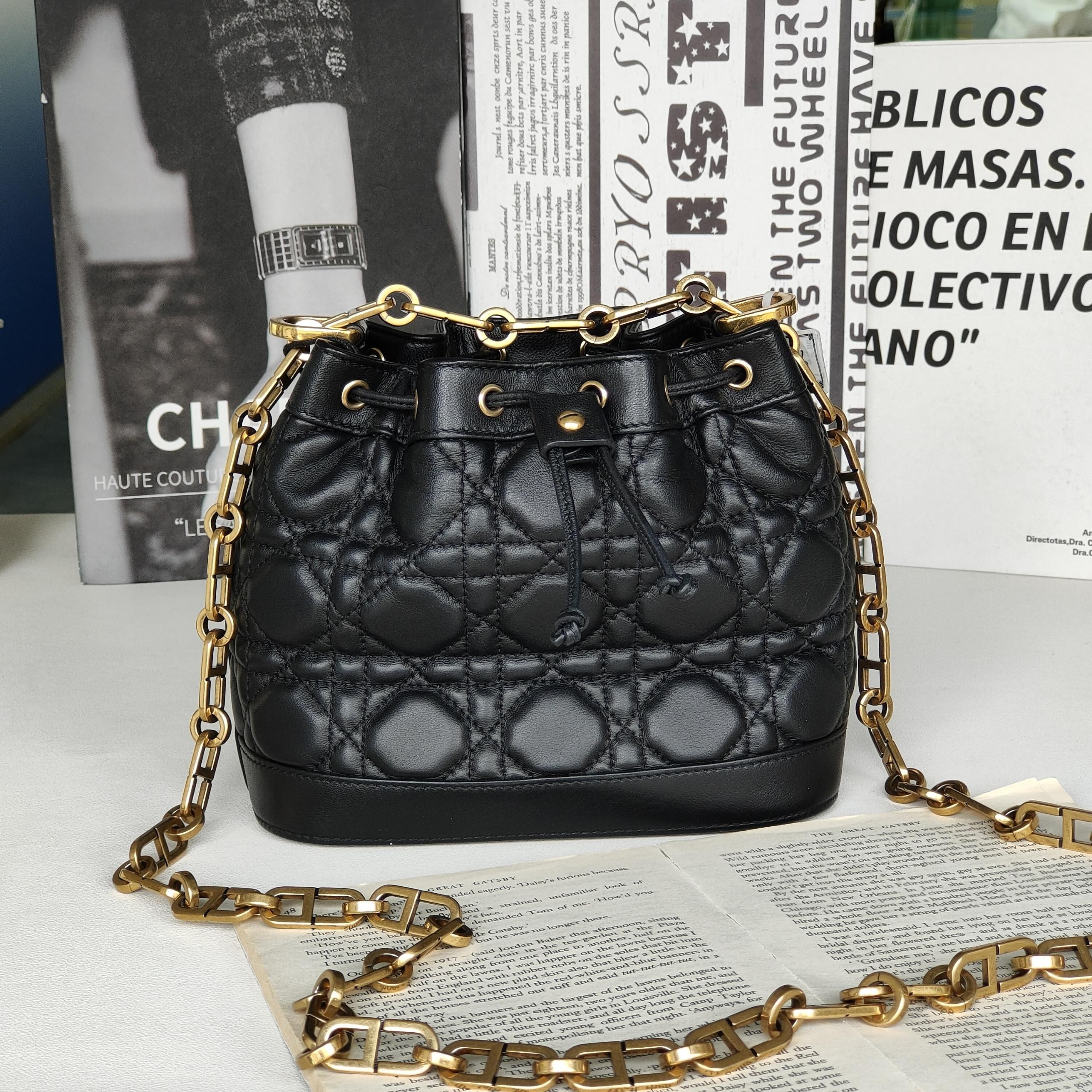 95新 DIOR/迪奥 Azul-Dior 黑金羊皮Miss链条水桶包 42995