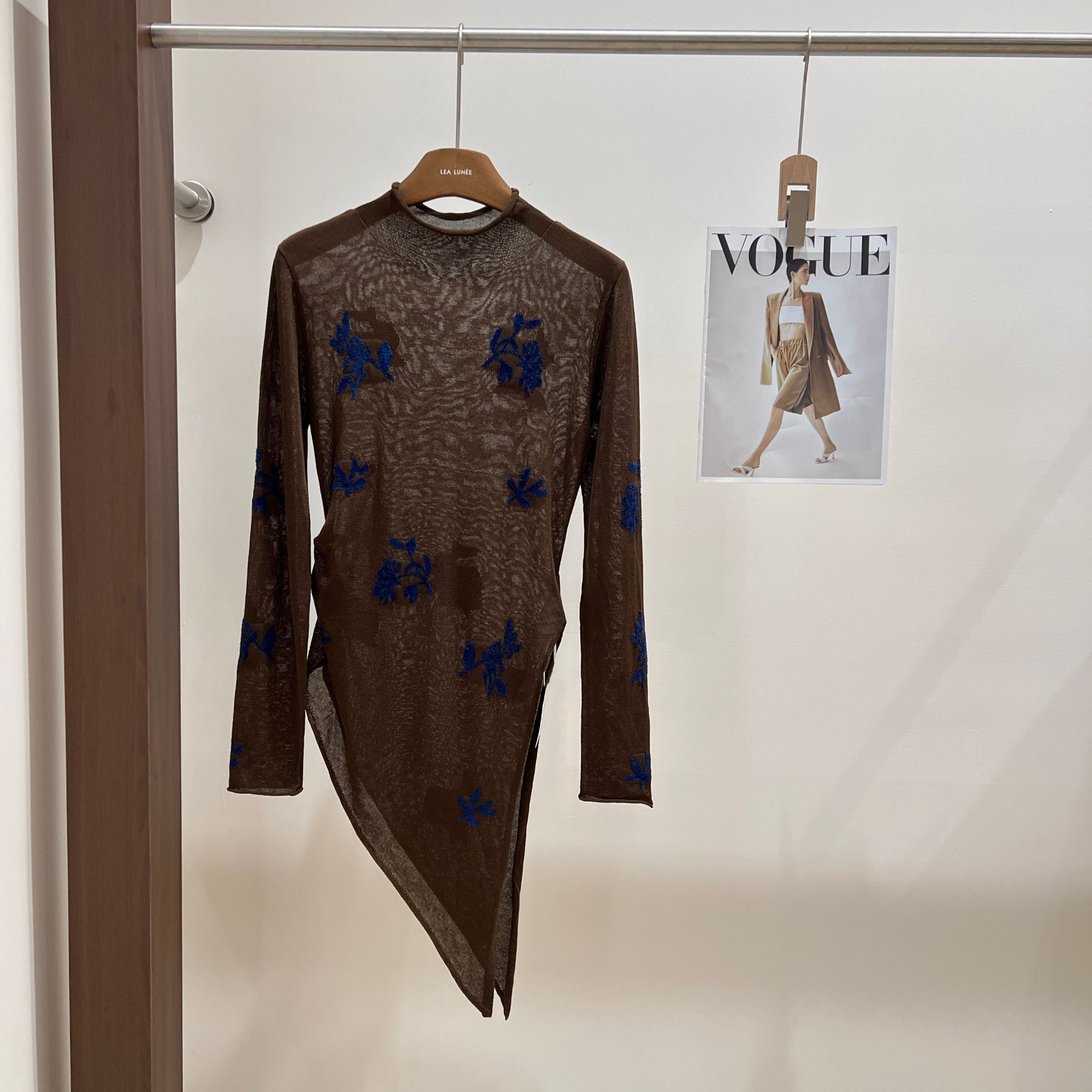 ZZ气质修身型长袖刺绣女常规T恤时尚休闲咖色显瘦钉珠套装X144