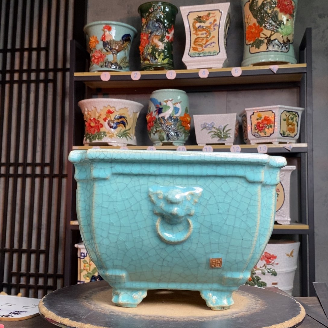 一***公34豆青四方。      