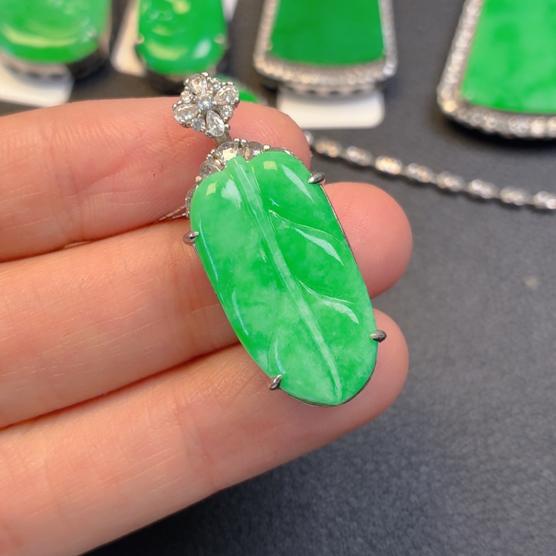 翡翠银S925镶嵌吊坠(不含链)