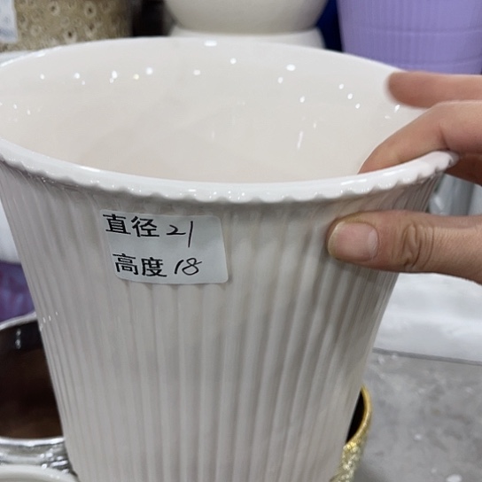 多肉绿植陶瓷花盆9.9包邮，有孔