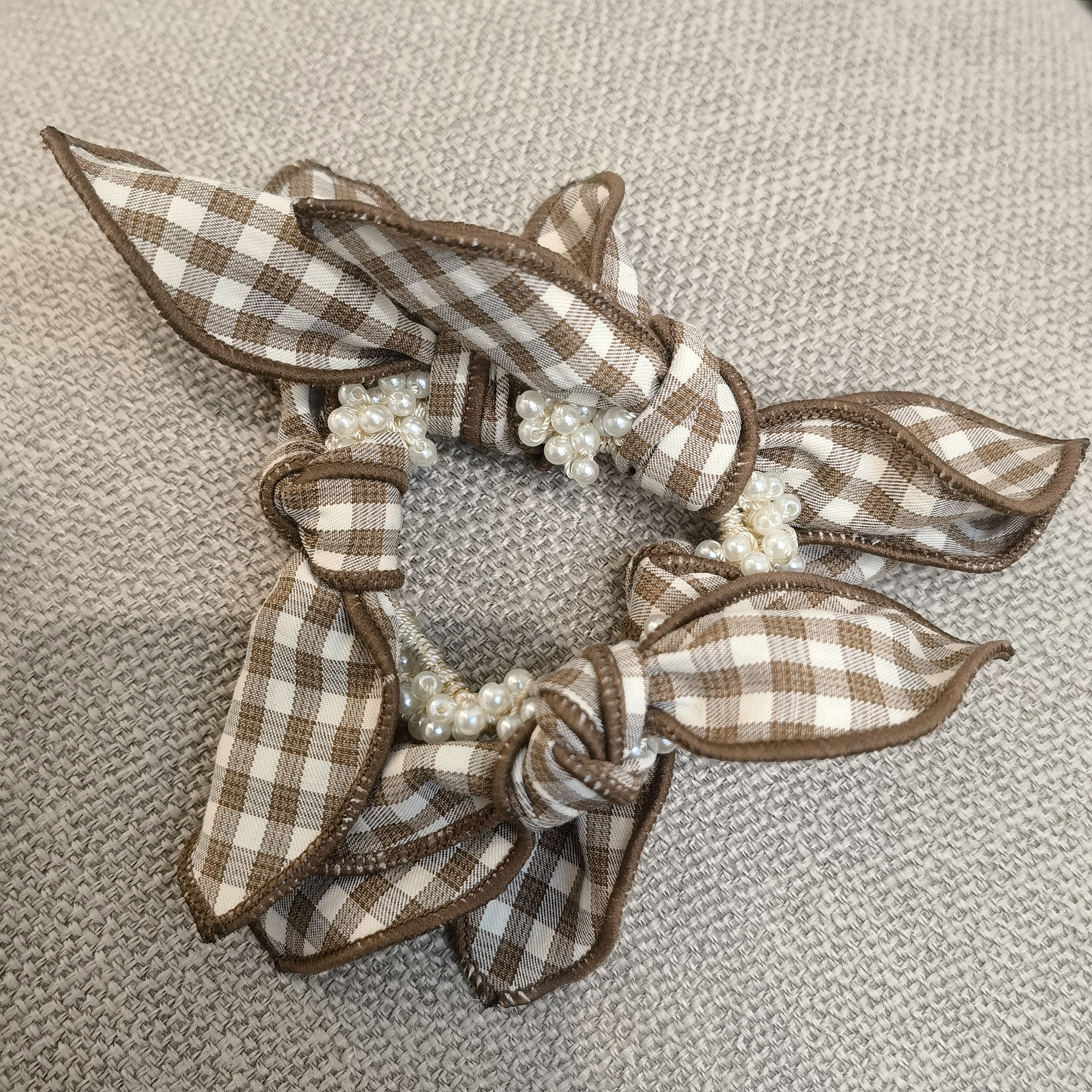 B873咖色格子蝴蝶结珠珠发绳