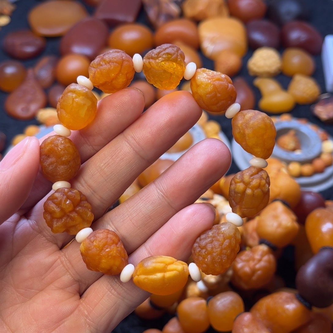 琥珀裸石未镶嵌天然蜜蜡手串