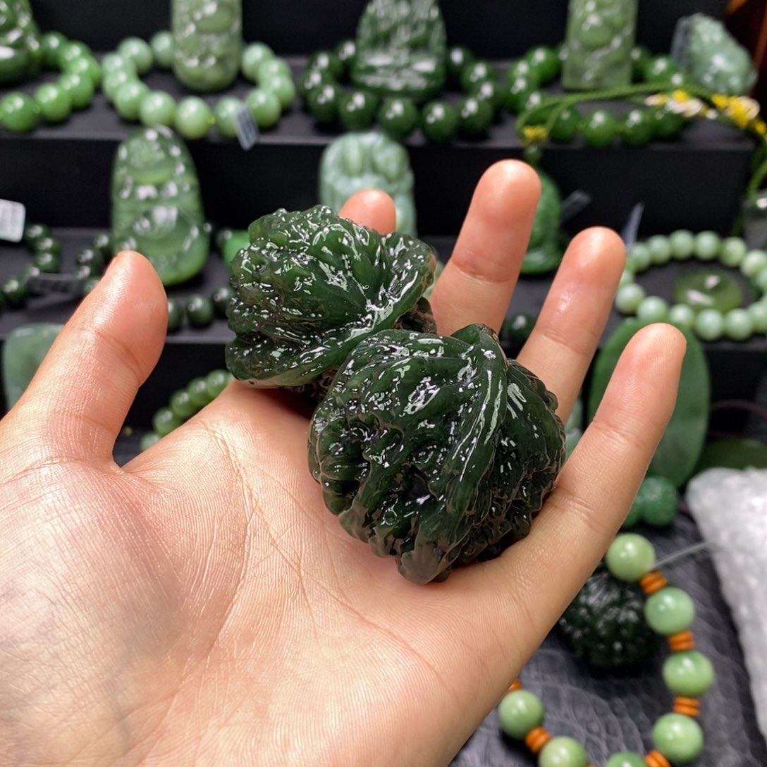 和田玉未镶嵌珠宝奇石