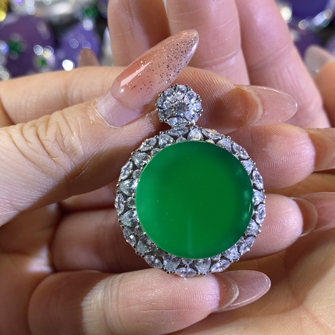 玛瑙/玉髓银S925镶嵌颈饰