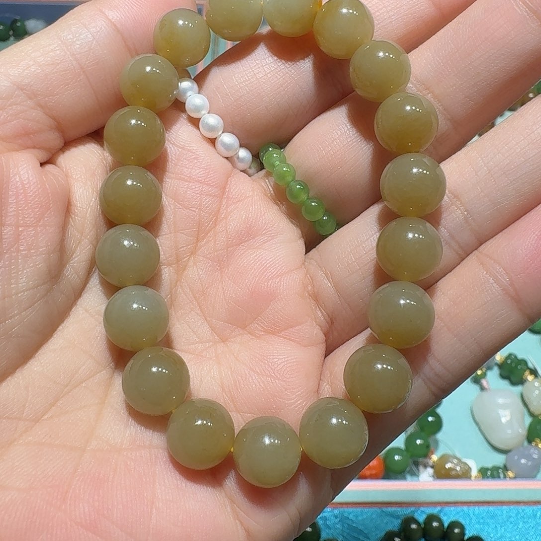 和田玉未镶嵌珠宝奇石