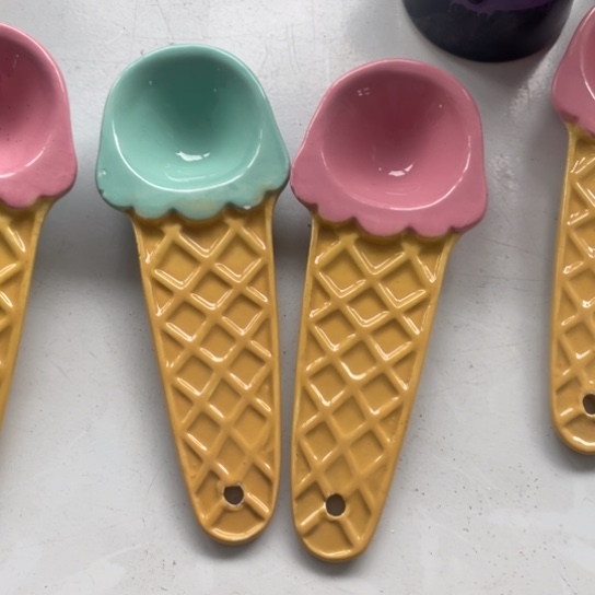 摆件              微瑕。 